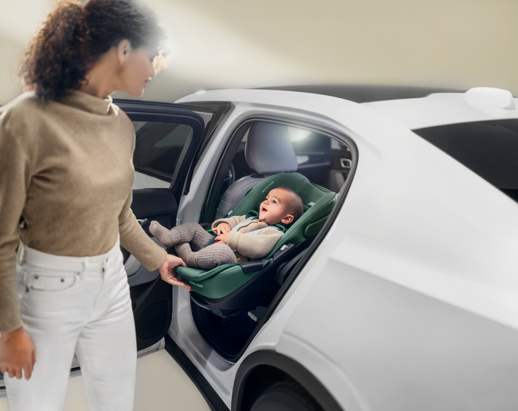 Maxi Cosi Pro 360 Range featuring SlideTech - the Future of Car Seats