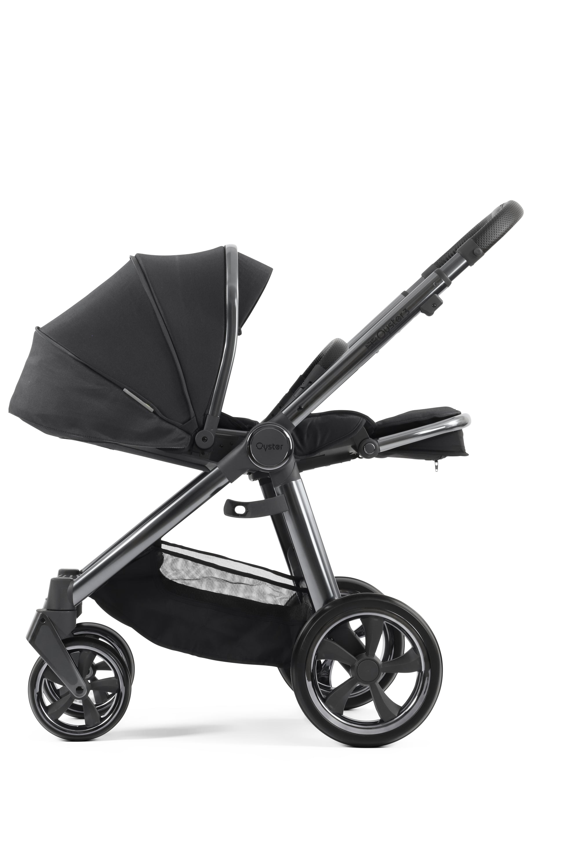 Oyster 3 Pushchair | Carbonite (Gun Metal Chassis)