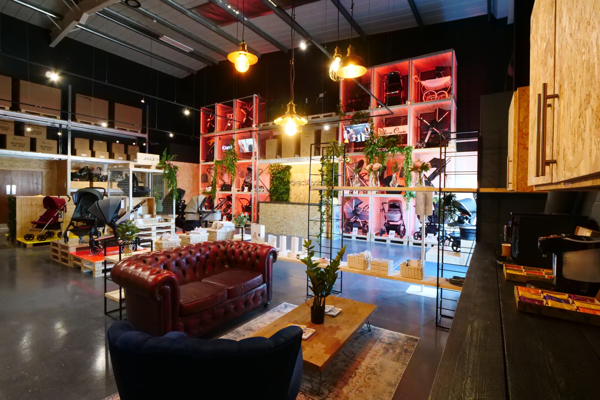 Baby & Pram Shops in Liverpool Aintree Showroom Direct4Baby