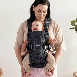 BABYBJÖRN Baby Carrier One Air Mesh 3D | Anthracite Leopard