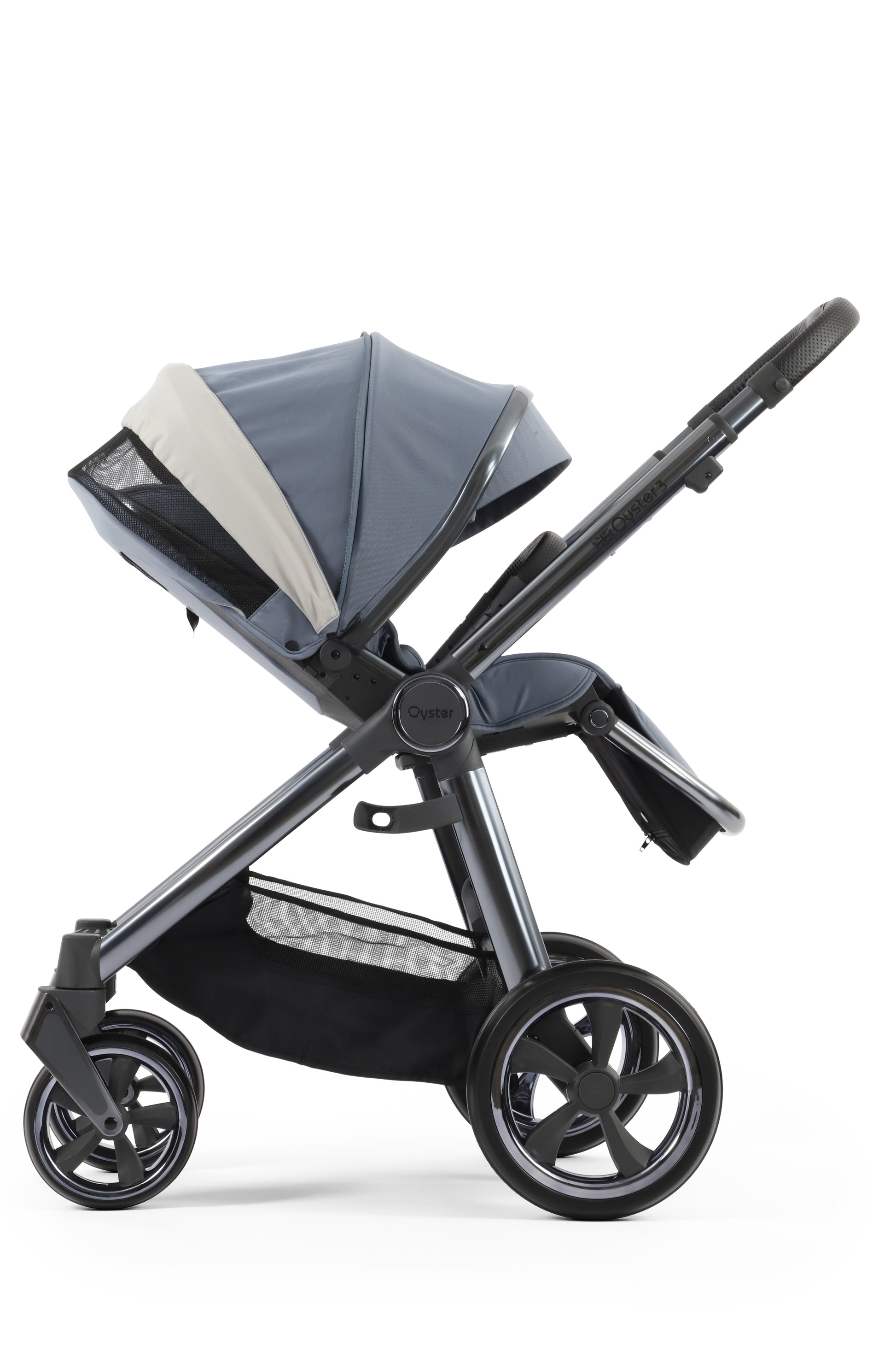 Oyster 3 Luxury 7 Piece Capsule Travel System | Dream Blue (Gun Metal Chassis)