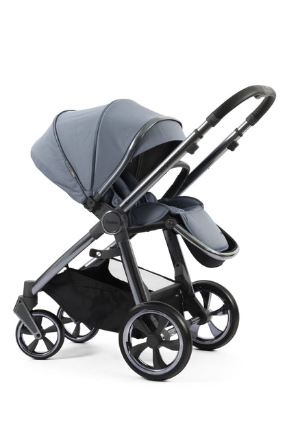 Oyster 3 Luxury 7 Piece Maxi Cosi Pebble Pro 360 Travel System | Dream Blue (Gun Metal Chassis)