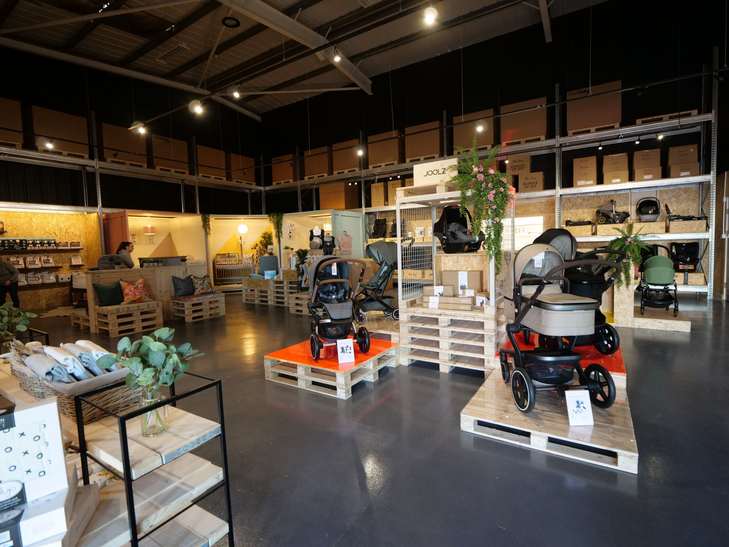 Baby & Pram Shops in Liverpool Aintree Showroom Direct4Baby