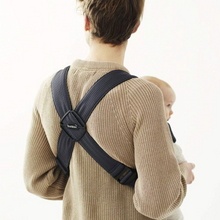Load image into Gallery viewer, BABYBJÖRN Baby Carrier Mini Mesh 3D | Anthracite Grey
