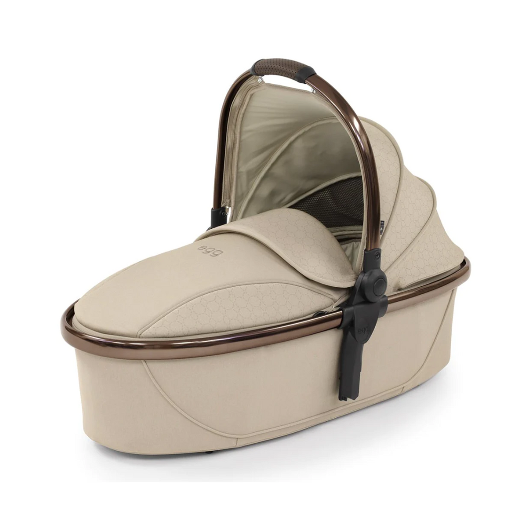 Egg2 Special Edition Carrycot - Feather Geo