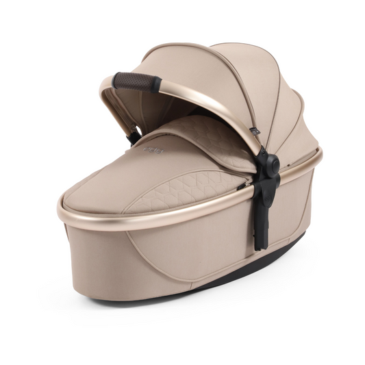 Egg 3 Carrycot | Feather