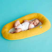 Load image into Gallery viewer, Koo-di Day Dreamer Breathable Nest - Buttercup Yellow
