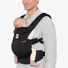 Load image into Gallery viewer, Ergobaby Omni Breeze Baby Carrier | Onyx Black
