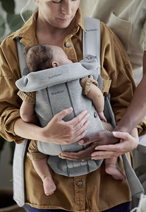 BabyBjorn Mini 3D Jersey Baby Carrier - Light Grey