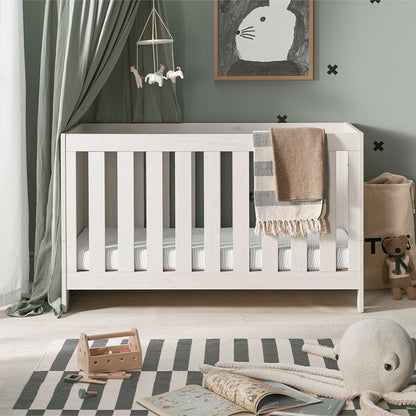 Silver Cross Alnmouth Cot Bed Straight On Lifestyle Image