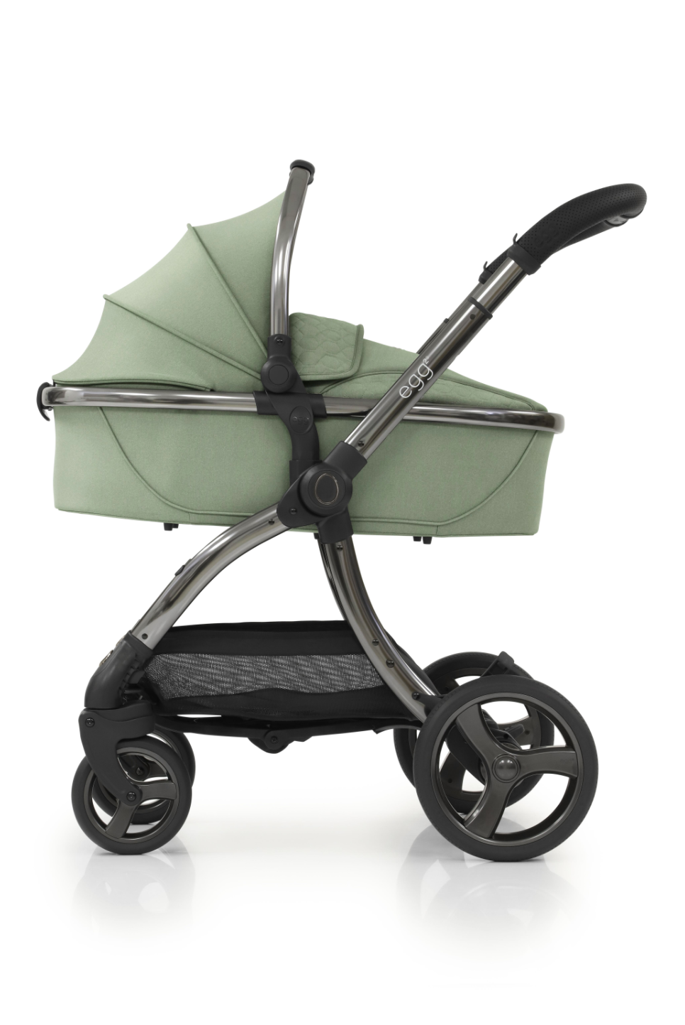 Egg 2 Luxury Bundle with Cybex Cloud T Travel System Seagrass